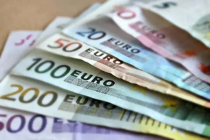 Хърватия гласува въвеждане на еврото от 2023 г.