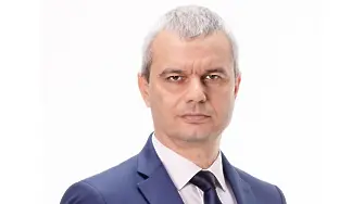 Лидерът на „Възраждане“ повежда листата им във Варна