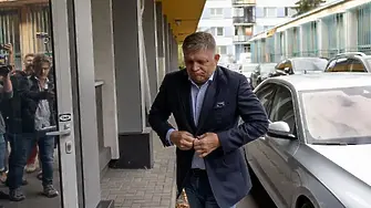 Нападателят на словашкия премиер Фицо е с повдигнато обвинение за опит за убийство