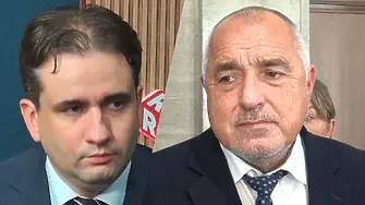 Божидар Божанов: Борисов беше пенсиониран от Пеевски!