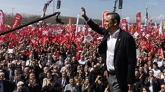 От килията в затвора: Основният опозиционер на Ердоган се закани да го победи