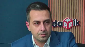 Деян Николов, 