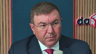 Ангелов: Радев обслужва Путин и Русия! Той е некомпетентен!