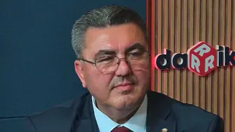 Танер Али: Пеевски е зло! Той прави грозно шоу в парламента!