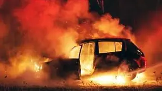 Изгоря автомобил в землището на Мездра