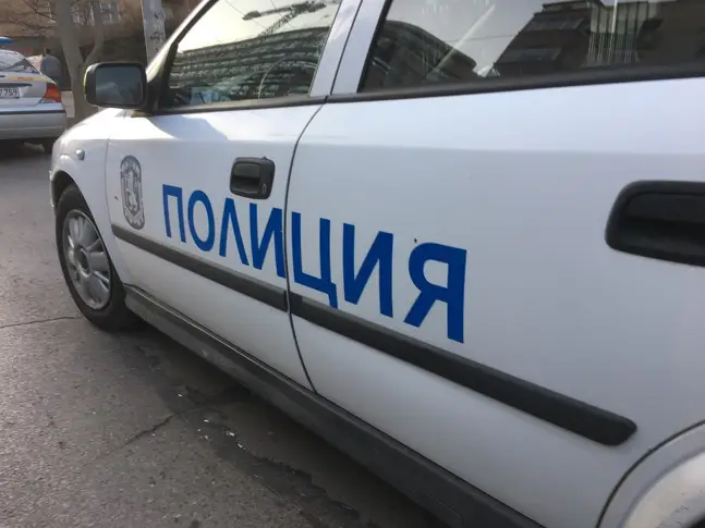Задигнаха 20 000 лева и огнестрелно оръжие от пицария в центъра на Добрич