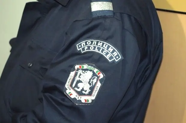 Заловиха крадци на катализатори от автомобили в Плевен