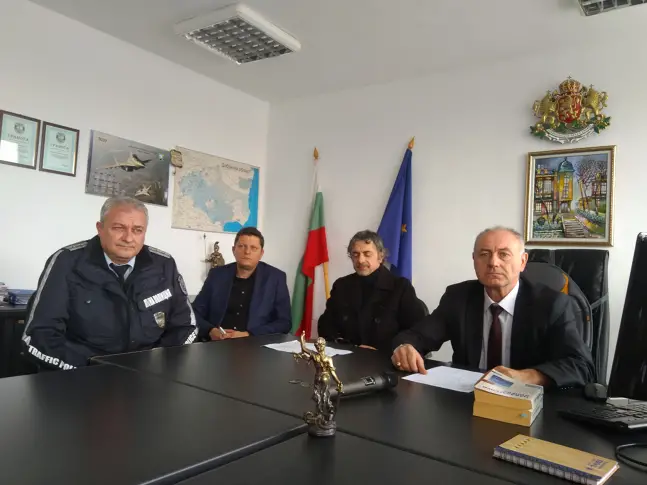 Полицията провери 53 лица от криминалния контингент на Добрич