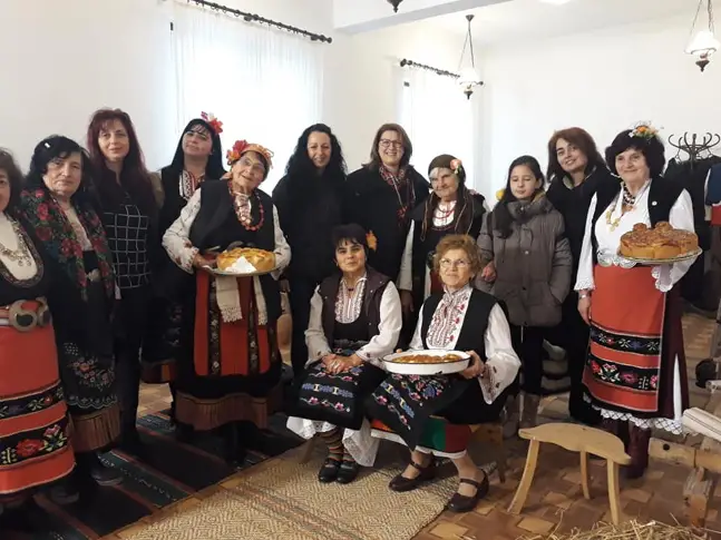 В дряновското село Гостилица възпроизведоха уникалния местен обичай Ялова понуда