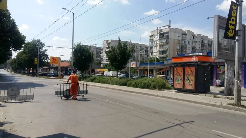От 9:00 до 11:00 часа на 7 юли ще бъде спряно движението в началото на жк Сторгозия