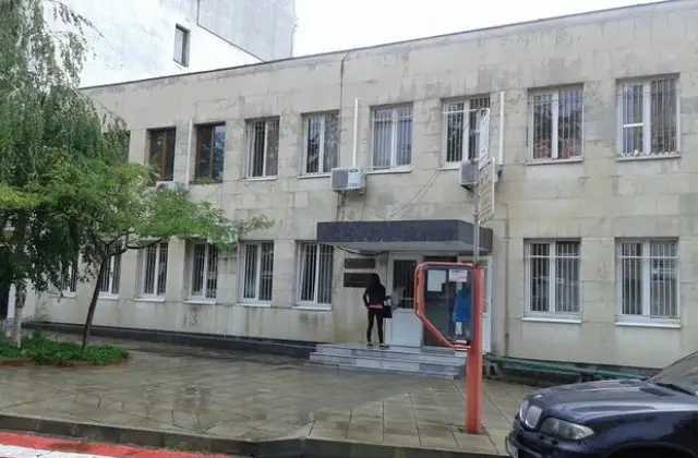 Нови съдебни заседатели се заклеха в Районния съд в Несебър