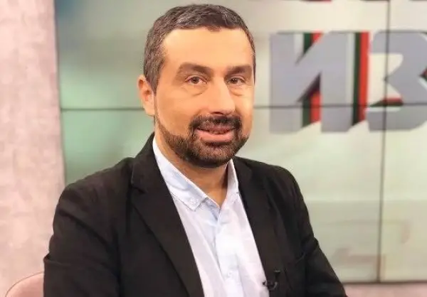 Съветник на Нинова - създател на погребално бюро, поема червения пресцентър