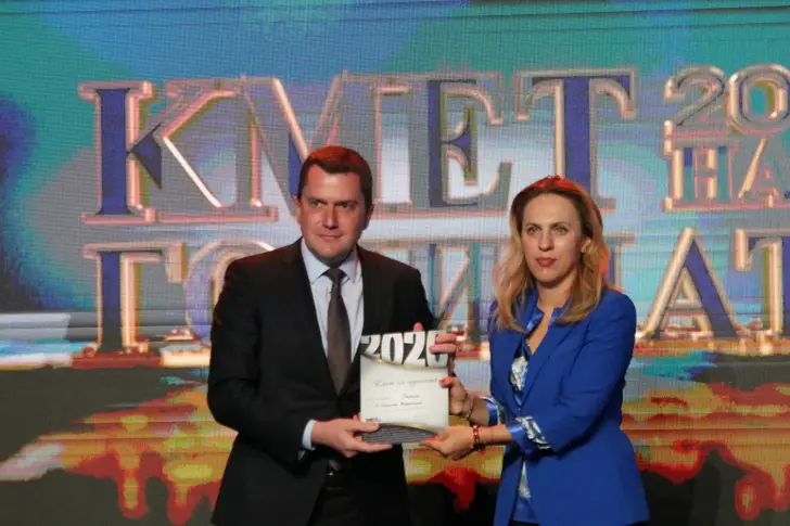 Кметът на община Перник Станислав Владимиров бе избран за „Кмет на годината“