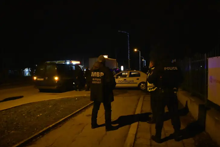 Окръжна прокуратура – Русе привлече като обвиняеми и задържа за срок до 72 часа полицейски служители за подкупи