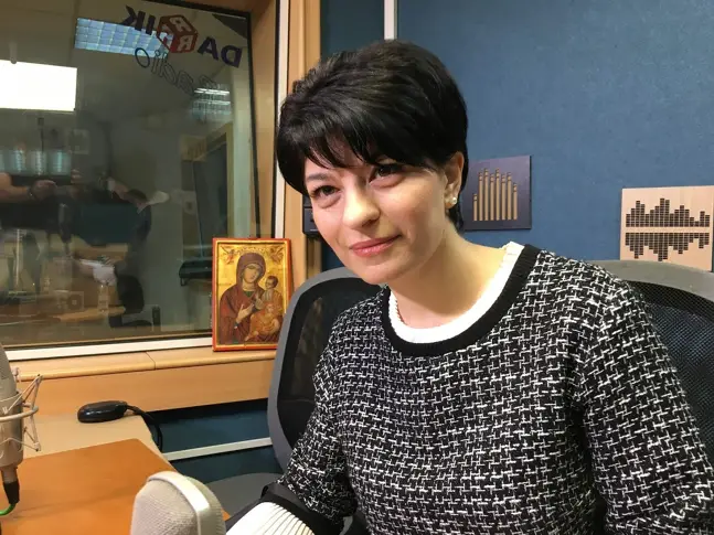 Десислава Атанасова: Когато Радев обявяваше частични избори, знаеше ли за обстановката?