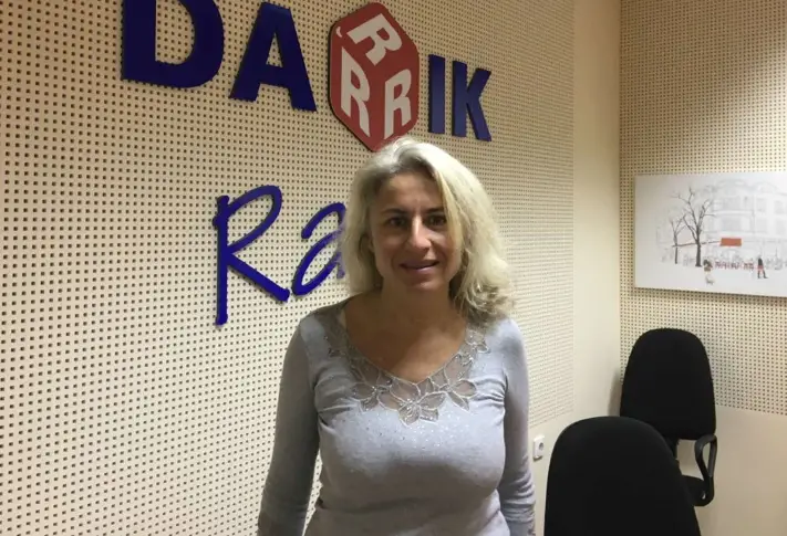 Д-р Катя Пенева: По-полека с връзките в нета