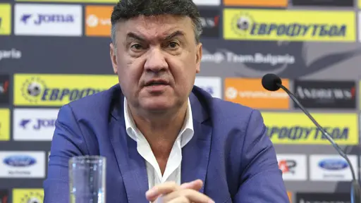 Боби Михайлов оттегли оставката си като президент на БФС