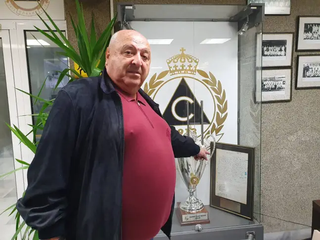 Венци Стефанов е постъпил в болница