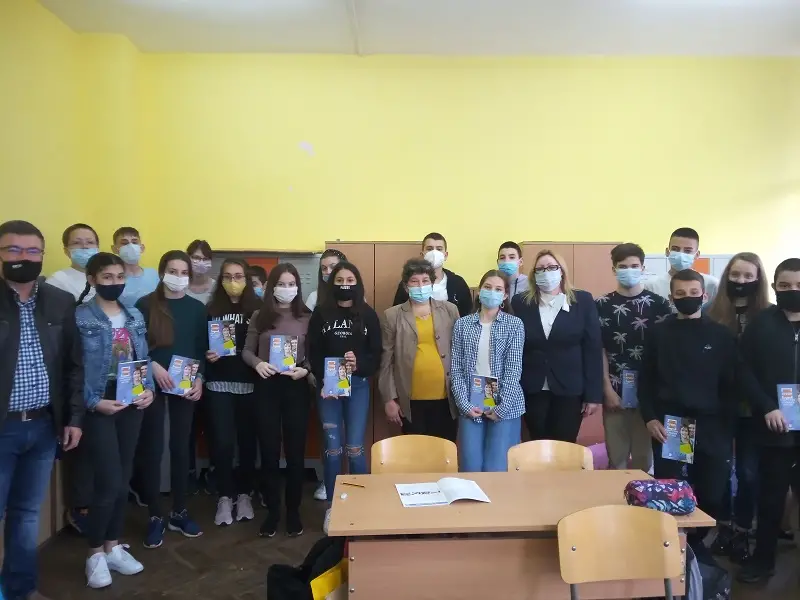 Община Свищов инициира поредица от информационни срещи за възможностите за кандидатстване след седми клас