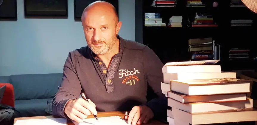 Георги Тошев: Подреждам историите на актьори, белязали моя живот