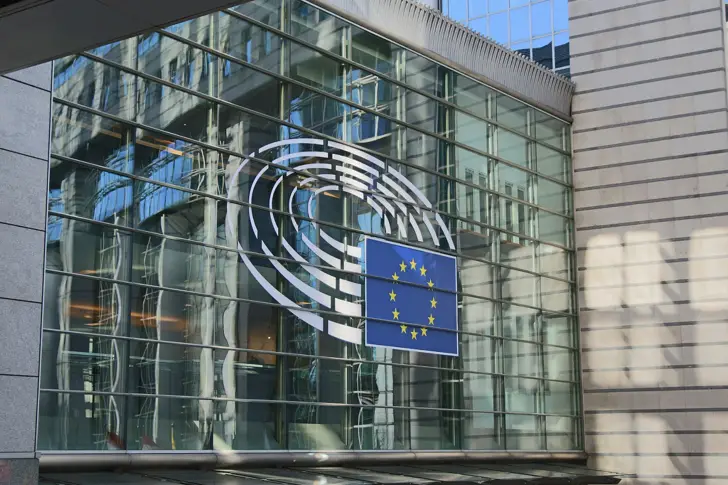 ЕП се очаква настоятелно да призове България и Румъния да бъдат приети в Шенген