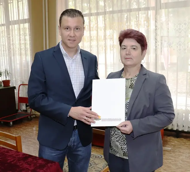 Малко звукови светофари и липса на гласови информатори в обществения транспорт тревожат незрящите в Русе