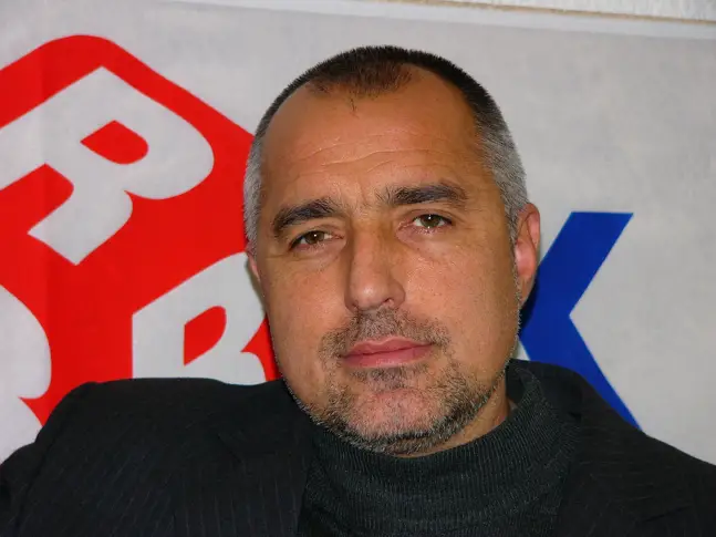 Който иска, да ходи на предсрочни избори, заяви Борисов