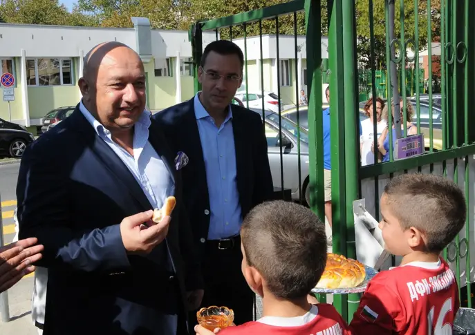 Спортният министър изясни подкрепата за футболните школи
