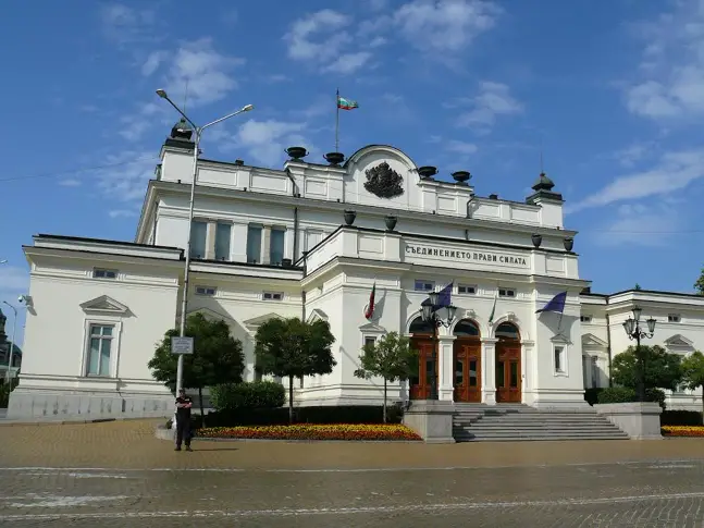 Парламентът ще гласува окончателно промените в образователния закон