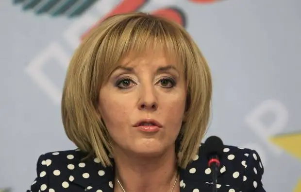 Мая Манолова положи клетва като омбудсман