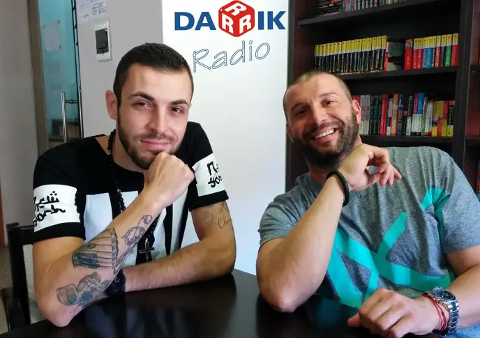 Рапърите Емо и Алекс Пи се обединяват в нов проект