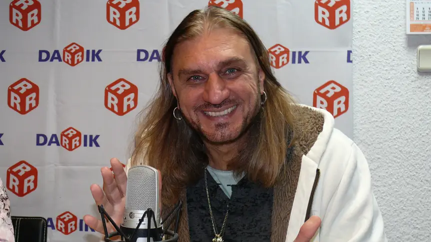 Коцето Калки, Костадин Кръстев, Деси и Теди в Дарик Благотворителен търг