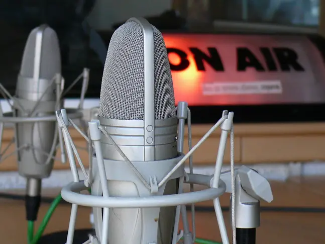 Мъж преби двама католически свещеници в Бургас