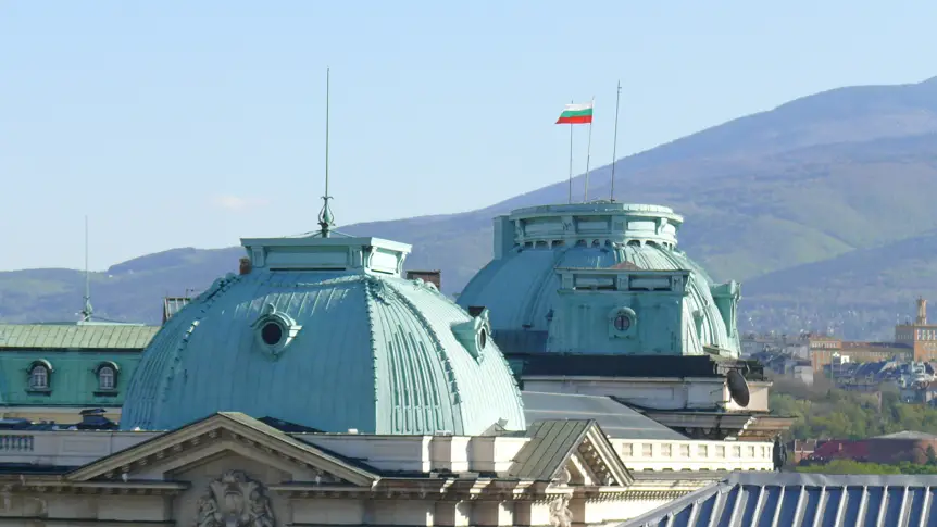 Кавказология, иранистика и хебраистика стават „защитени" специалности