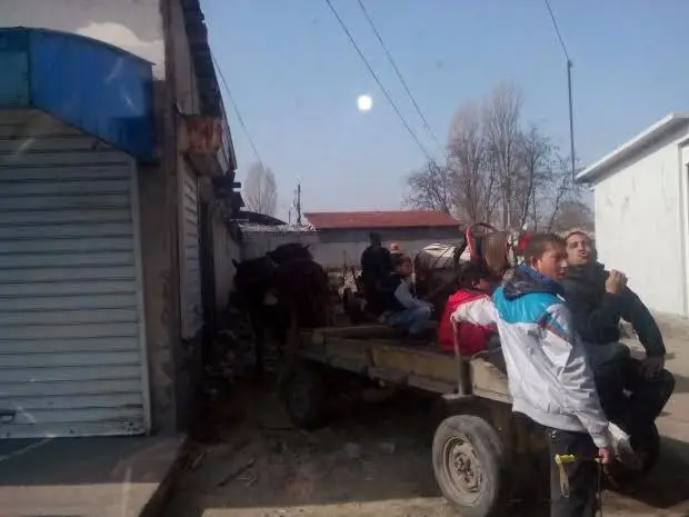 Роми сватбари отнесли глоба за силна музика