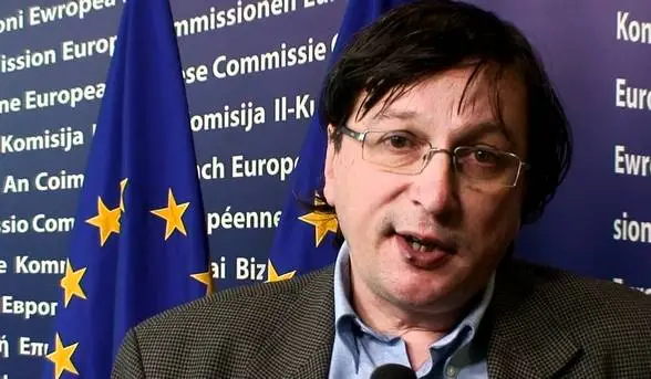 Георги Готев: Георгиева е под натиск да се кандидатира