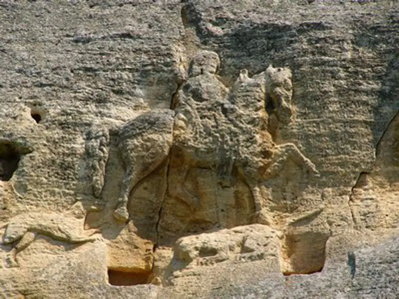 Красотите на България - Мадарският конник