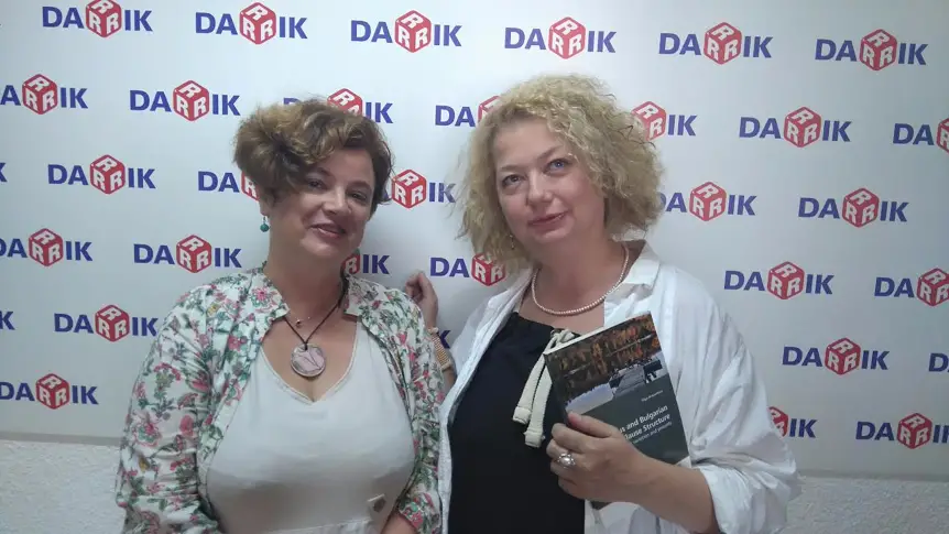 Олга Арнаудова „В часа на синята мъгла”