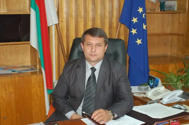 Шефът на МВР-Хасково намесен в опит за измама 