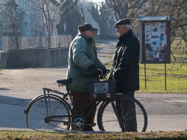 Колко ще плащате, ако ви настанят в старчески дом