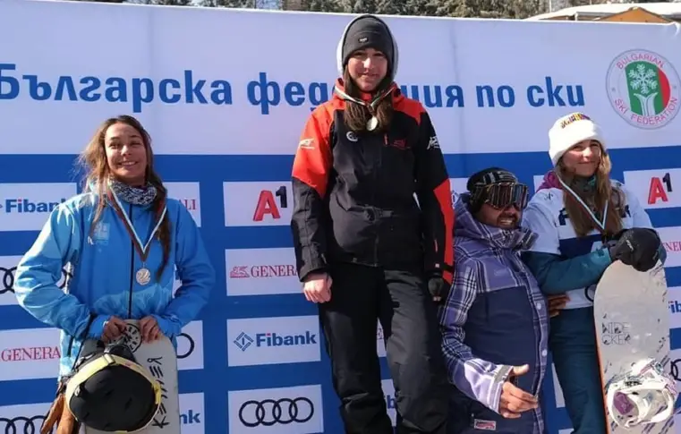 Младата надежда в сноуборда Ивана Баталова спечели тазгодишната стипендия ДАФОВСКА
