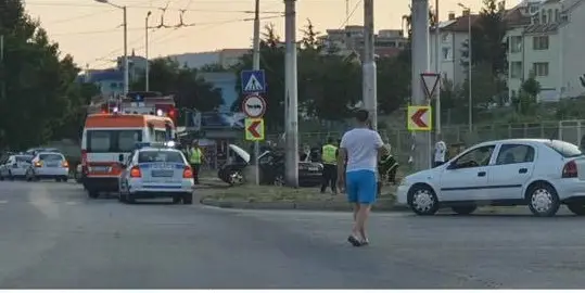 Момиче загина при зверска катастрофа в Сливен
