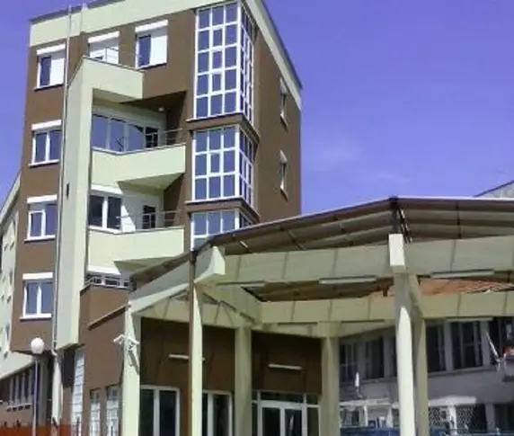 Арестант почина в опит за бягство, скачайки от прозореца на тоалетната в 6-то районно