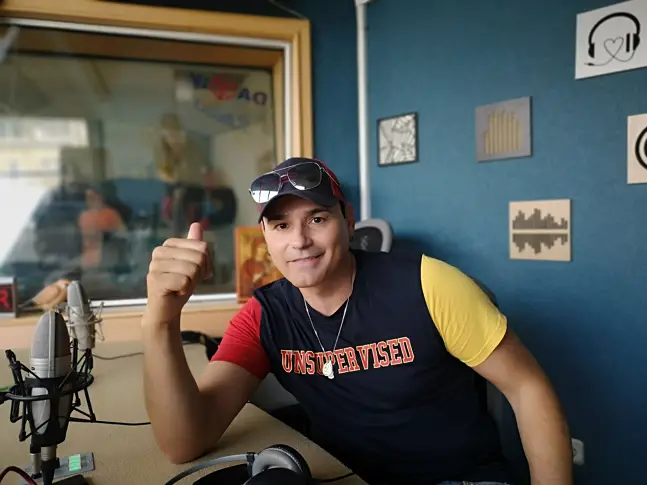 Краси Аврамов посвети песен на родителите си и подготвя концерт в НДК