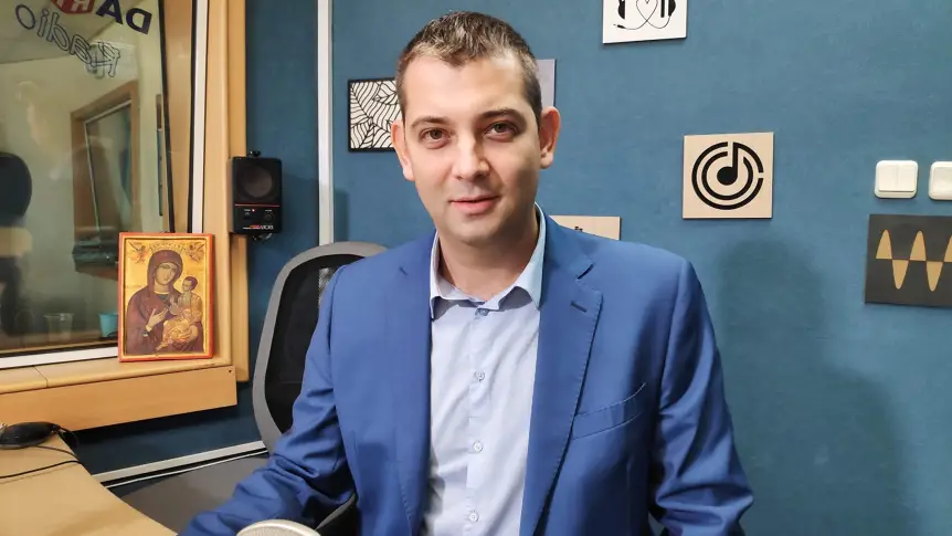 Димитър Делчев в "Седмицата"