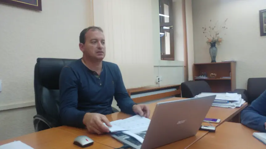 Тодор Братанов: Високите за сезона температури допринесоха посевите все още да са в процес...