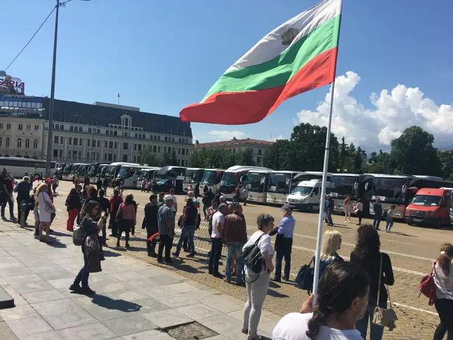 Защо държавата не чува фирмите за случаен превоз?