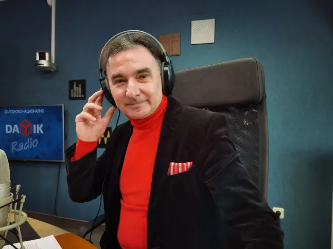 Отговори в страната на въпросите - Мартин Захариев