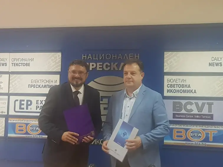 Летният фестивал "Сцена на вековете" ще се популяризира на английски език