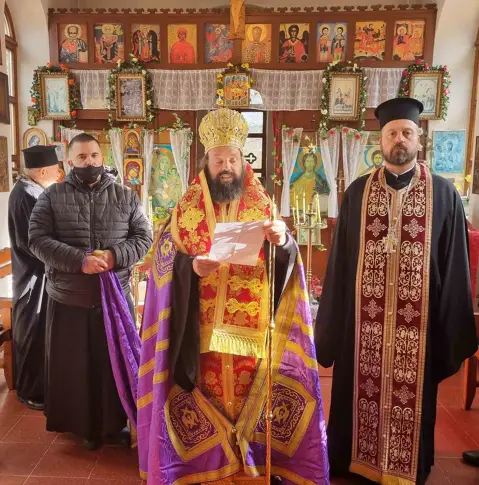 Епископ и мюфтия се молиха за покой на душите на жертвите от пандемията в Баните